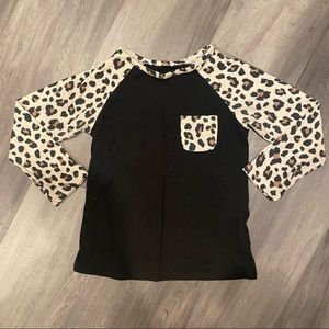 Garanimals Girls Cheetah Sleeve Long Sleeve Shirt